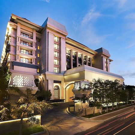Hotel Tentrem Yogyakarta Exteriör bild