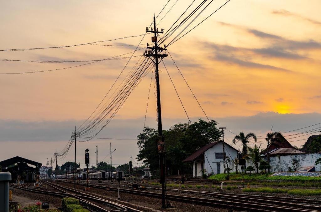 Hotel Tentrem Yogyakarta Exteriör bild