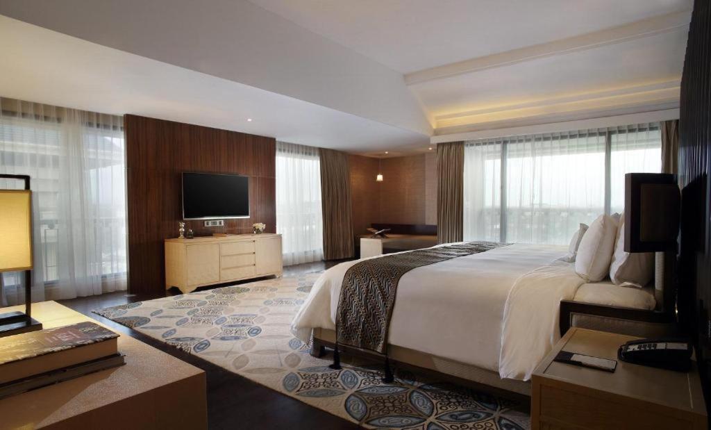 Hotel Tentrem Yogyakarta Exteriör bild