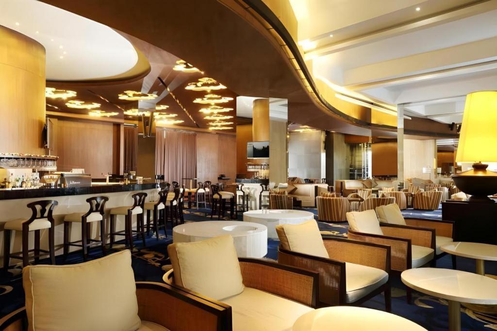 Hotel Tentrem Yogyakarta Exteriör bild