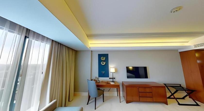 Hotel Tentrem Yogyakarta Exteriör bild
